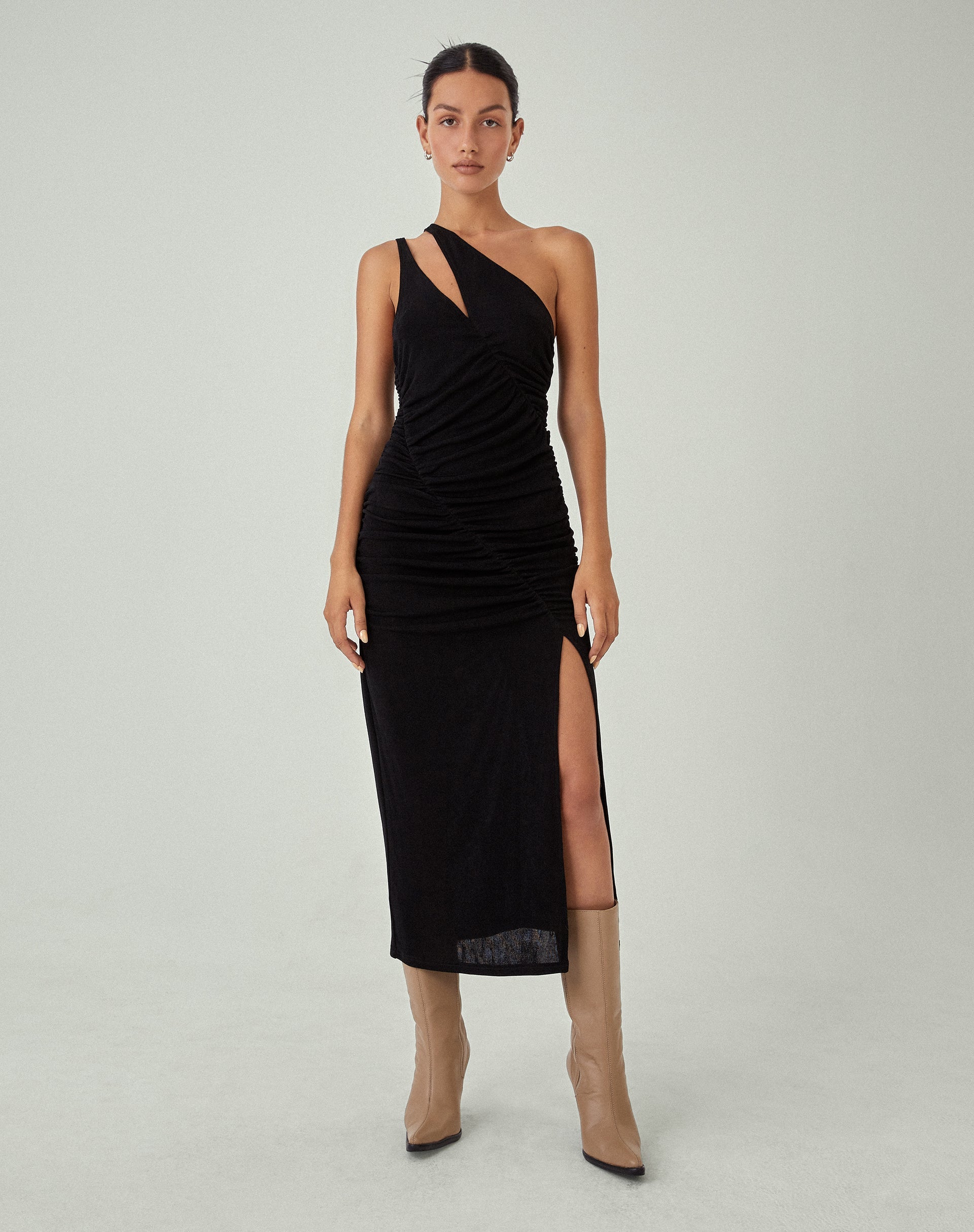 image de MOTEL X JACQUIE Arista Midi Dress in Black
