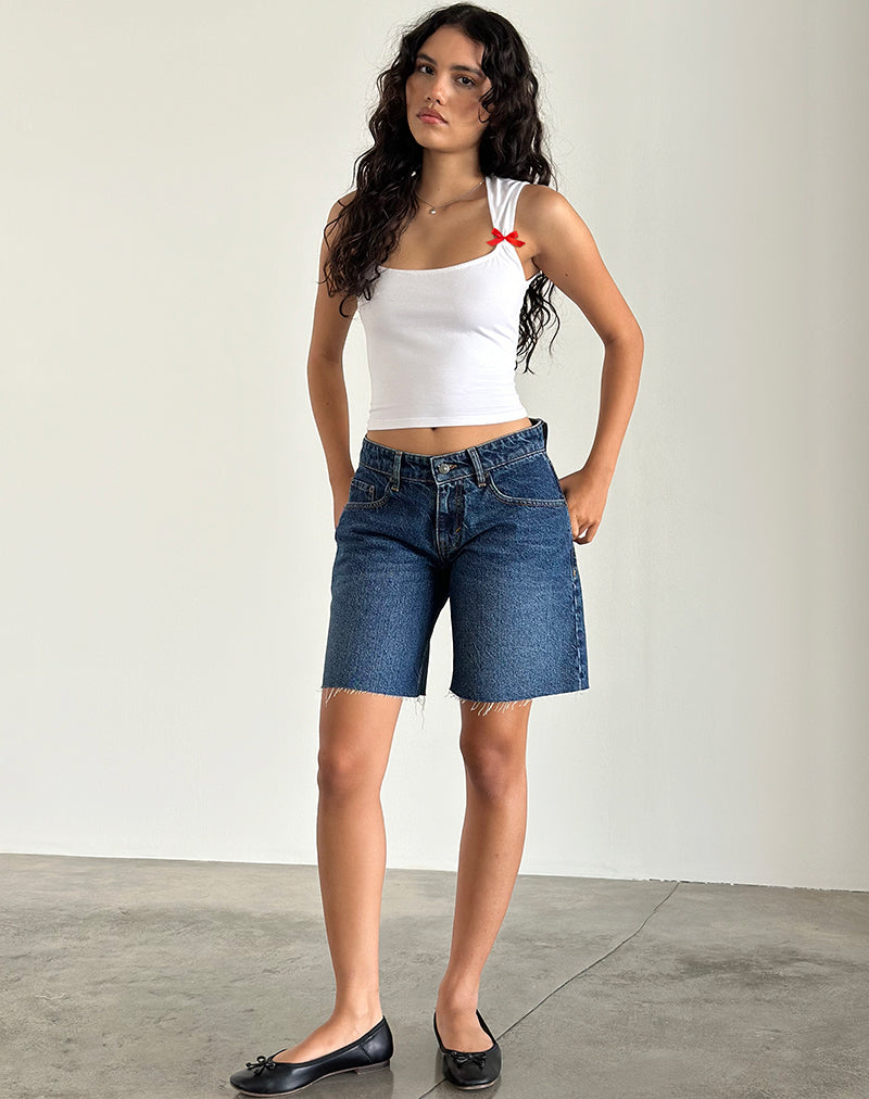 Top Jiniso blanc avec nœuds rouges