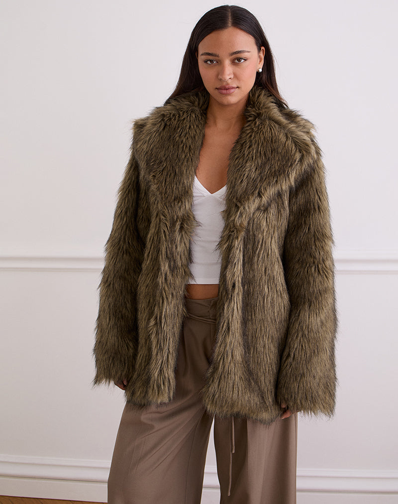 Veste Lupita en fausse fourrure longue marron
