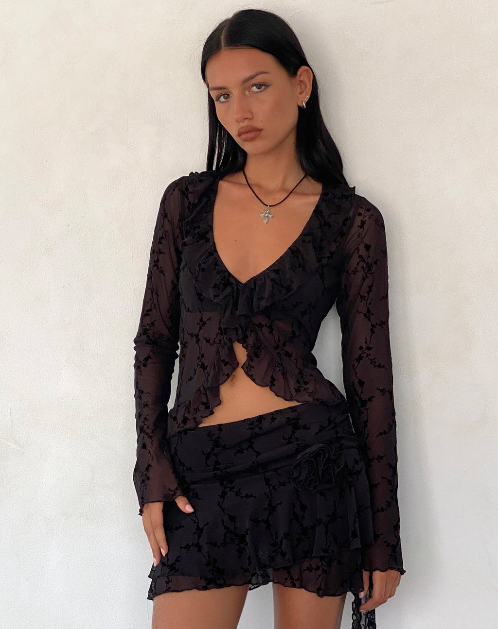 Minijupe Theri, fleur de vigne noire avec rosette