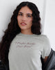 Image de Saki Tee en Grey Marl avec le Slogan I Prefer Books Over Boys (Je préfère les livres aux garçons)