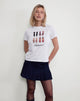 Image de Saki Tee en blanc avec imprimé Shoe Addicted