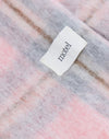 Tricot de laine brossé à carreaux roses