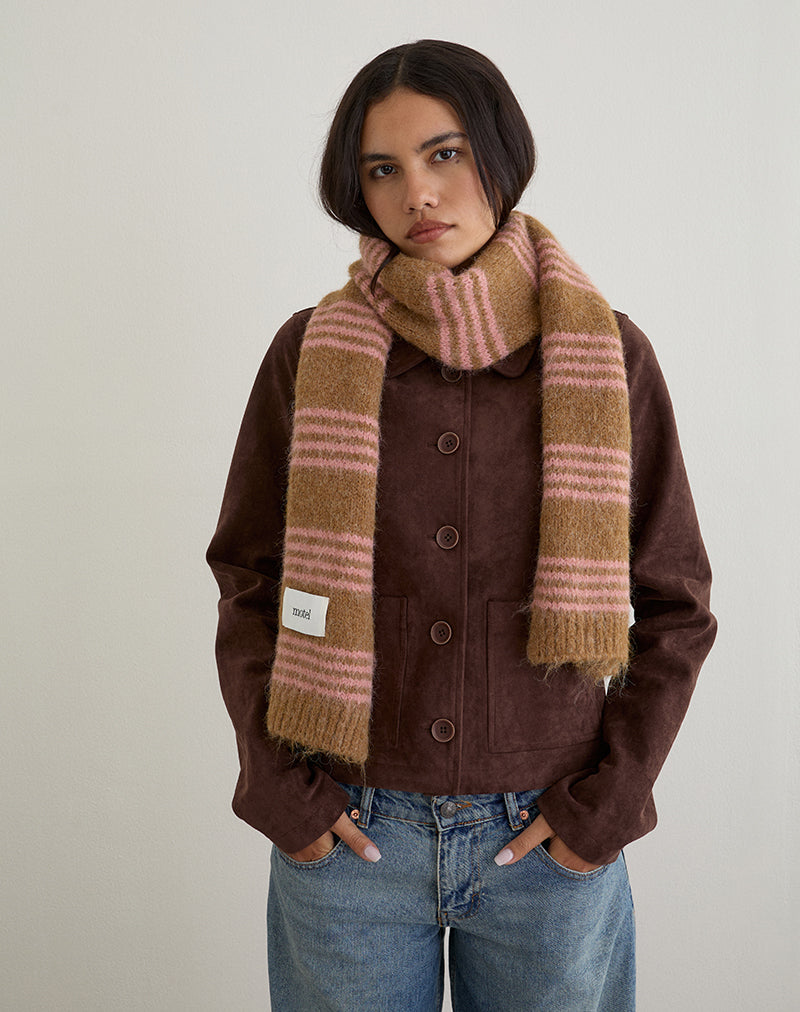 Image de l'écharpe en tricot à rayures roses en laine brossée