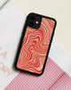 Image de l'étui pour Iphone Motel X Barbara Kristoffersen en 70s Ripple en Tangerine