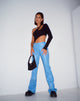 Image de pantalon évasé Zyanna en PU bleu azur