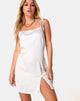 Image de la robe Doella en satin Ivoire