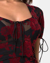 Flocage romantique de roses rouges