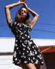 Image de Zavacca Tea Dress in Grunge Daisy Floral