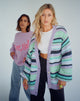 IMAGE DU CARDI Uriela en violet rayé