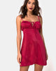 Image de la robe Kulu en satin cerise
