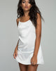 Image de la robe Lucille en satin Bone