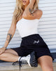 Image de Yubi Short en noir Angel Embro en blanc