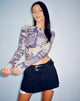 image de Narita Imprimé long Crop Top in Collage Floral Shadow Purple