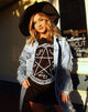 Image de Sunny Kiss Tee in Black Devil Trap