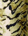 Placement du tigre en kaki intégral