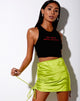 Image de la mini-jupe Romalia en satin vert lime