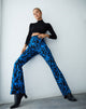 image de Zoven Trouser in Irregular Optic Blue