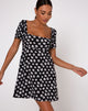 Image de Thalia Babydoll Dress in 90s Daisy Black and White