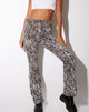 Image de Zoven Flare Trouser in Zebra Vertical