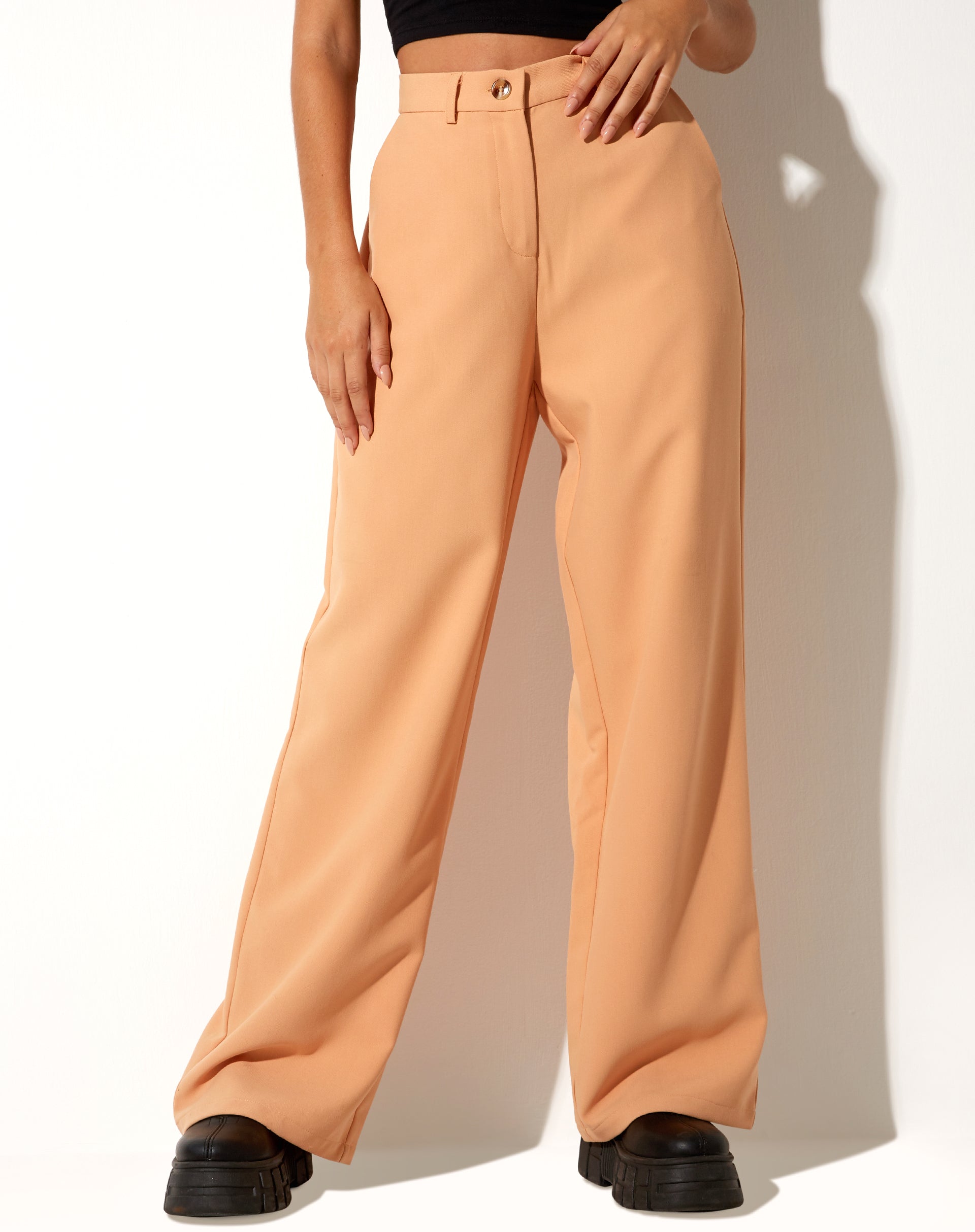 Image du pantalon Abba en pêche lavée