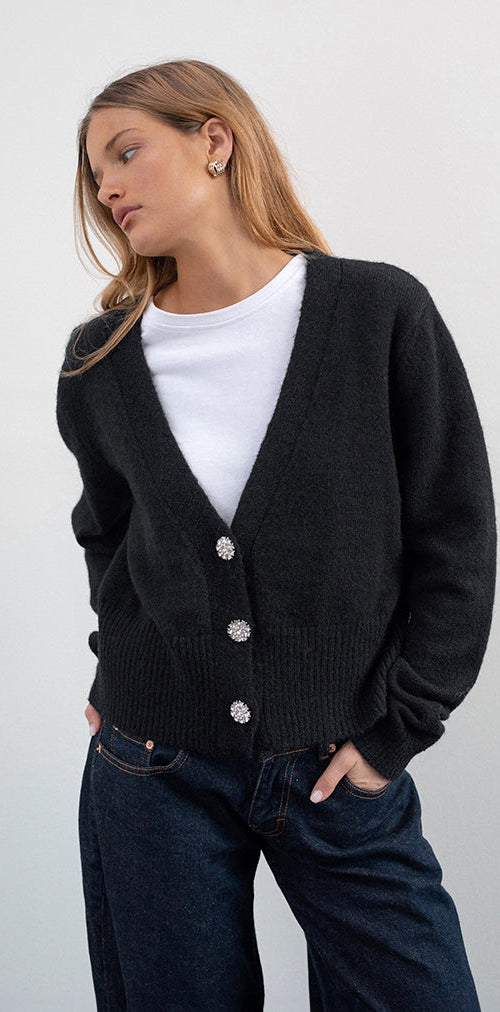 Image de Acera Cardigan tricoté en noir avec boutons fleuris argentés