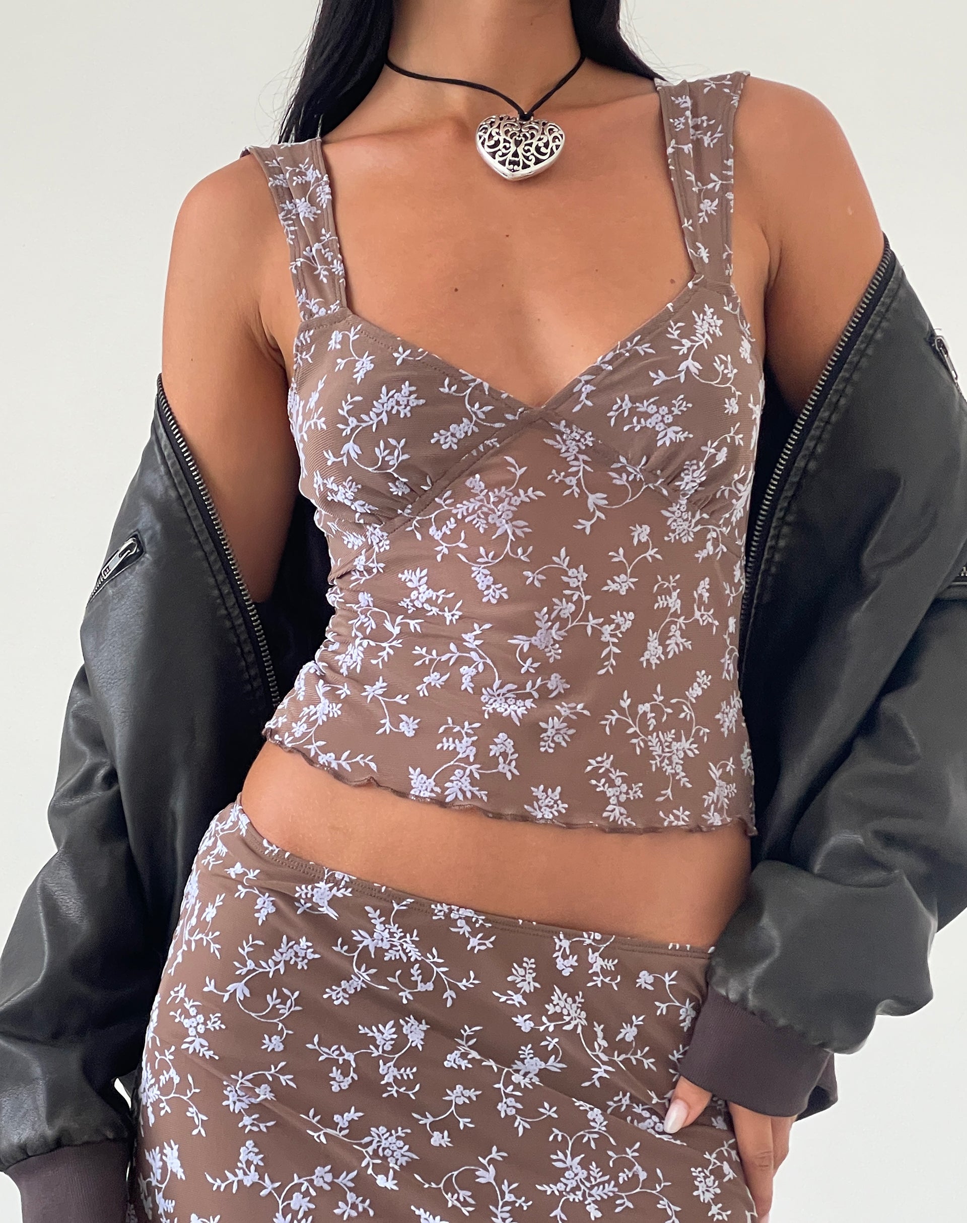 Image de Aerin Mesh Cap Sleeve Top in Botanist Flock Dark Taupe