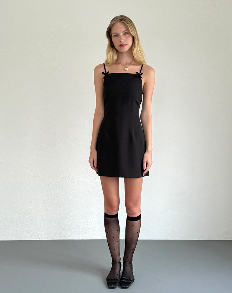 Image de la mini robe Aketi en noir
