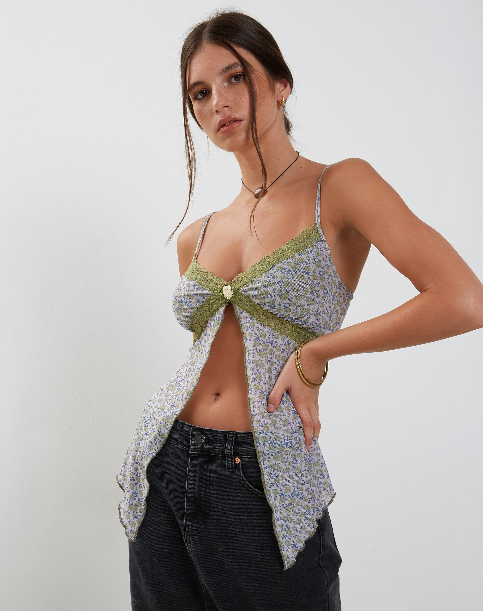 Image de Aliqa Mesh Butterfly Top in Spring Rose Green