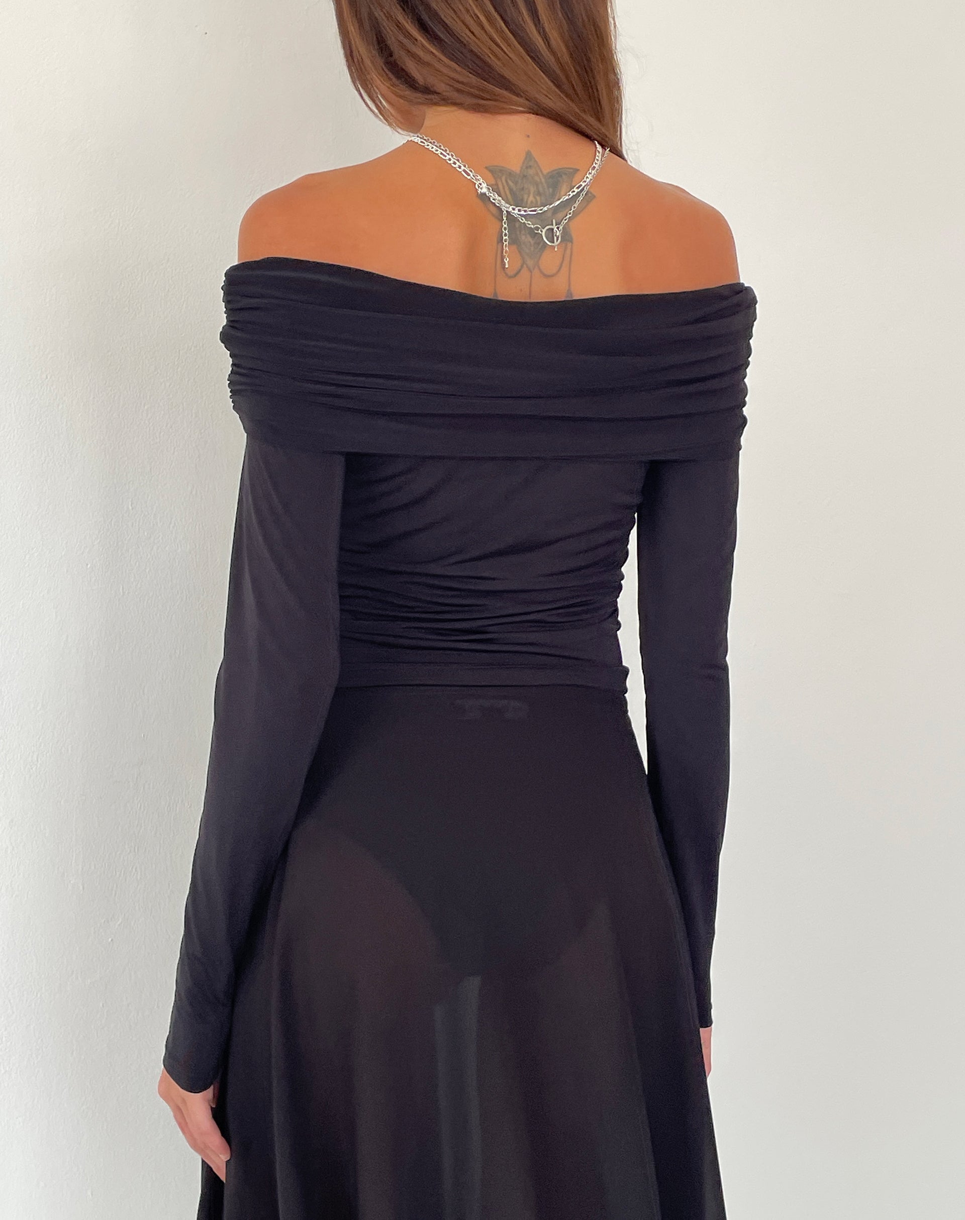 Image de Andi Long Sleeve Bardot Top in Slinky Black