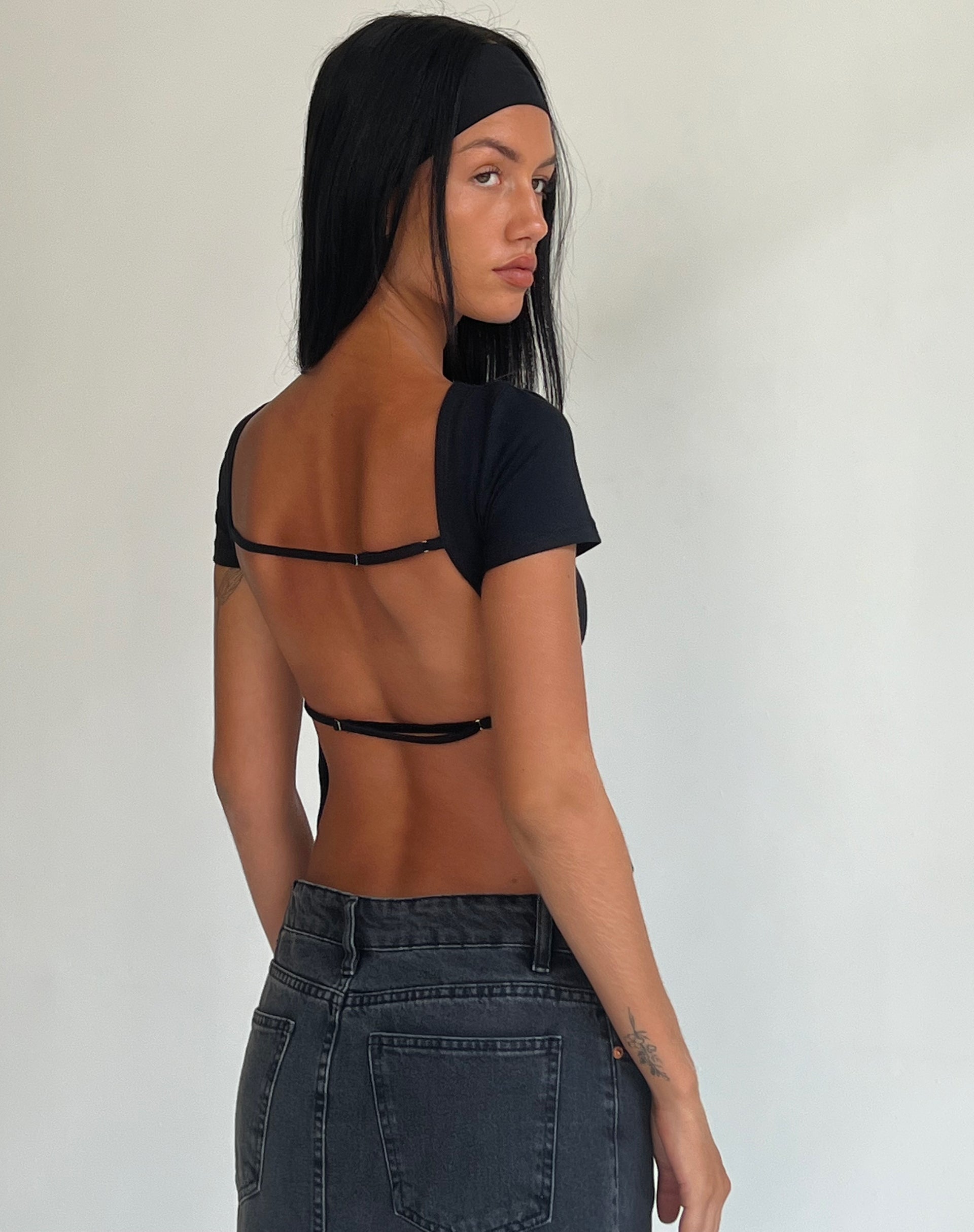 Image de l'Anita Open Back Top en noir