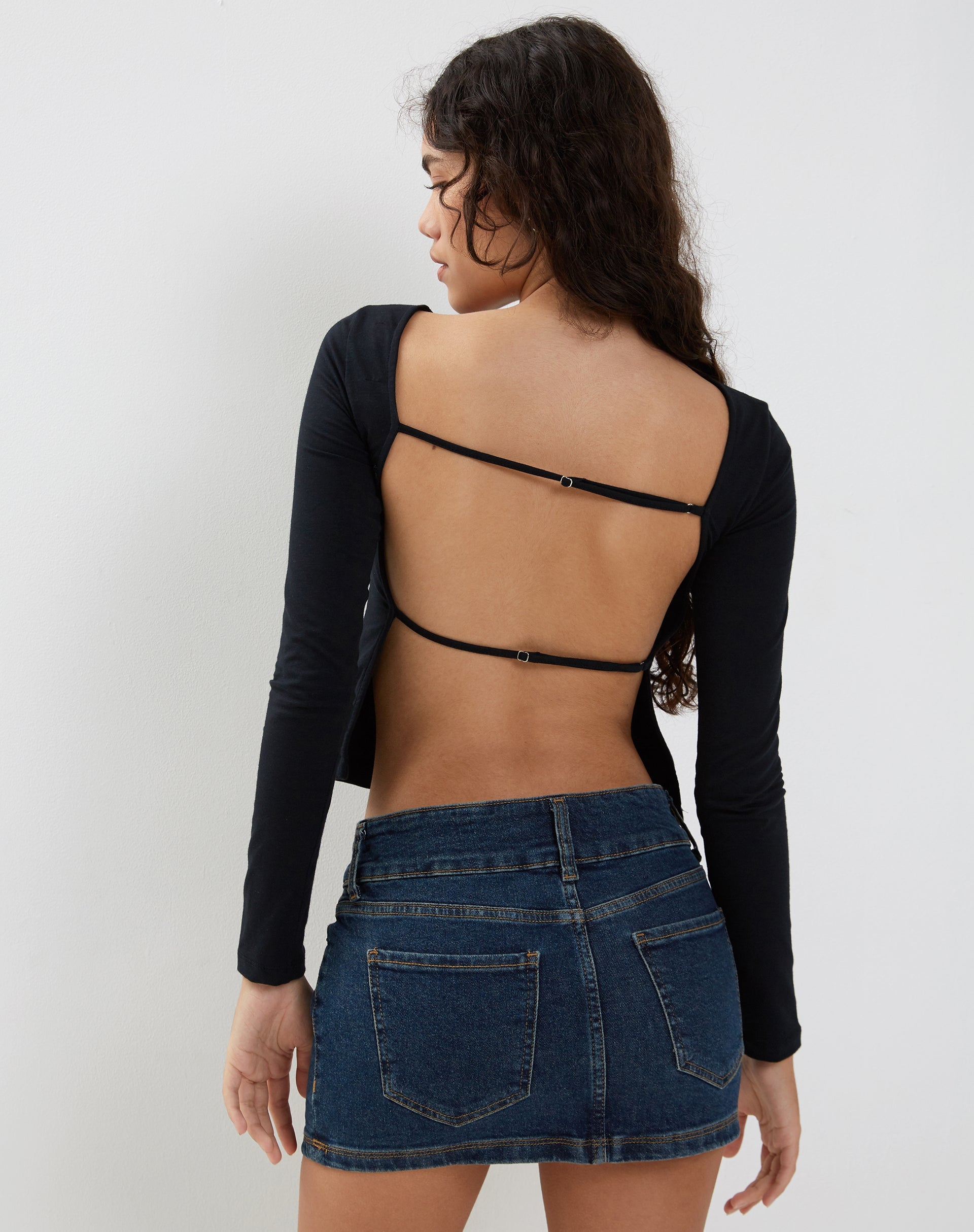 Image de Ansita Long Sleeve Top in Black