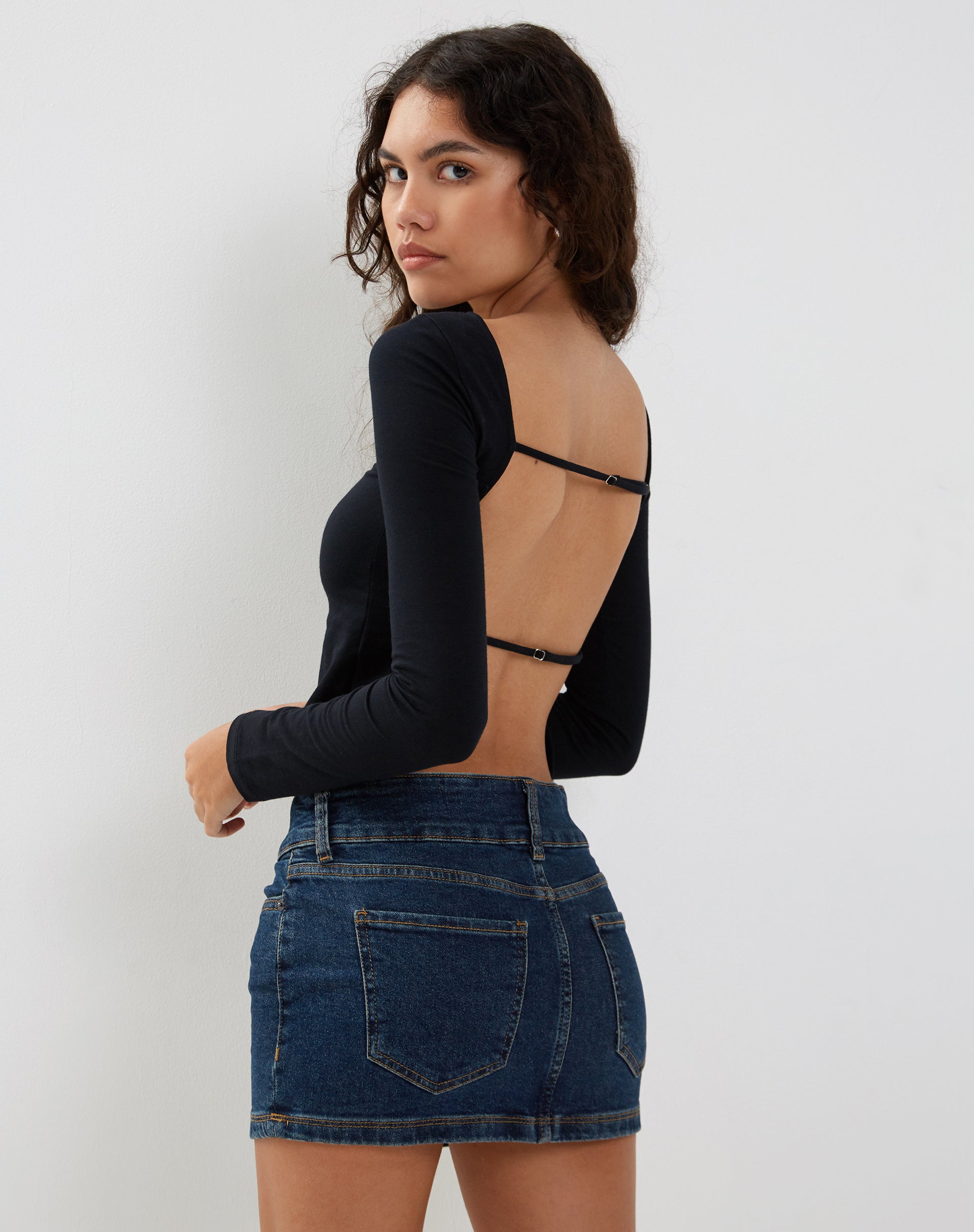 Image de Ansita Long Sleeve Top in Black