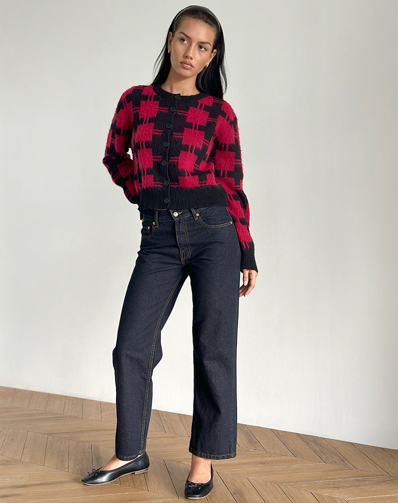 Image de l'Anzio Cardigan en maille à carreaux noirs et rouges