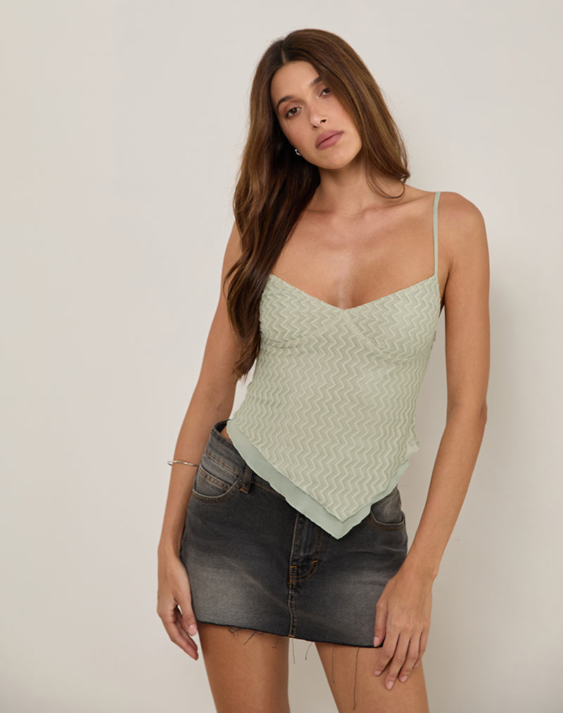 Image de Arlina Cami Top in Zigzag Mesh Sage