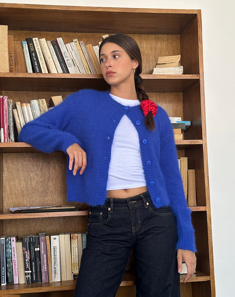 Cardigan Audrina en bleu cobalt duveteux
