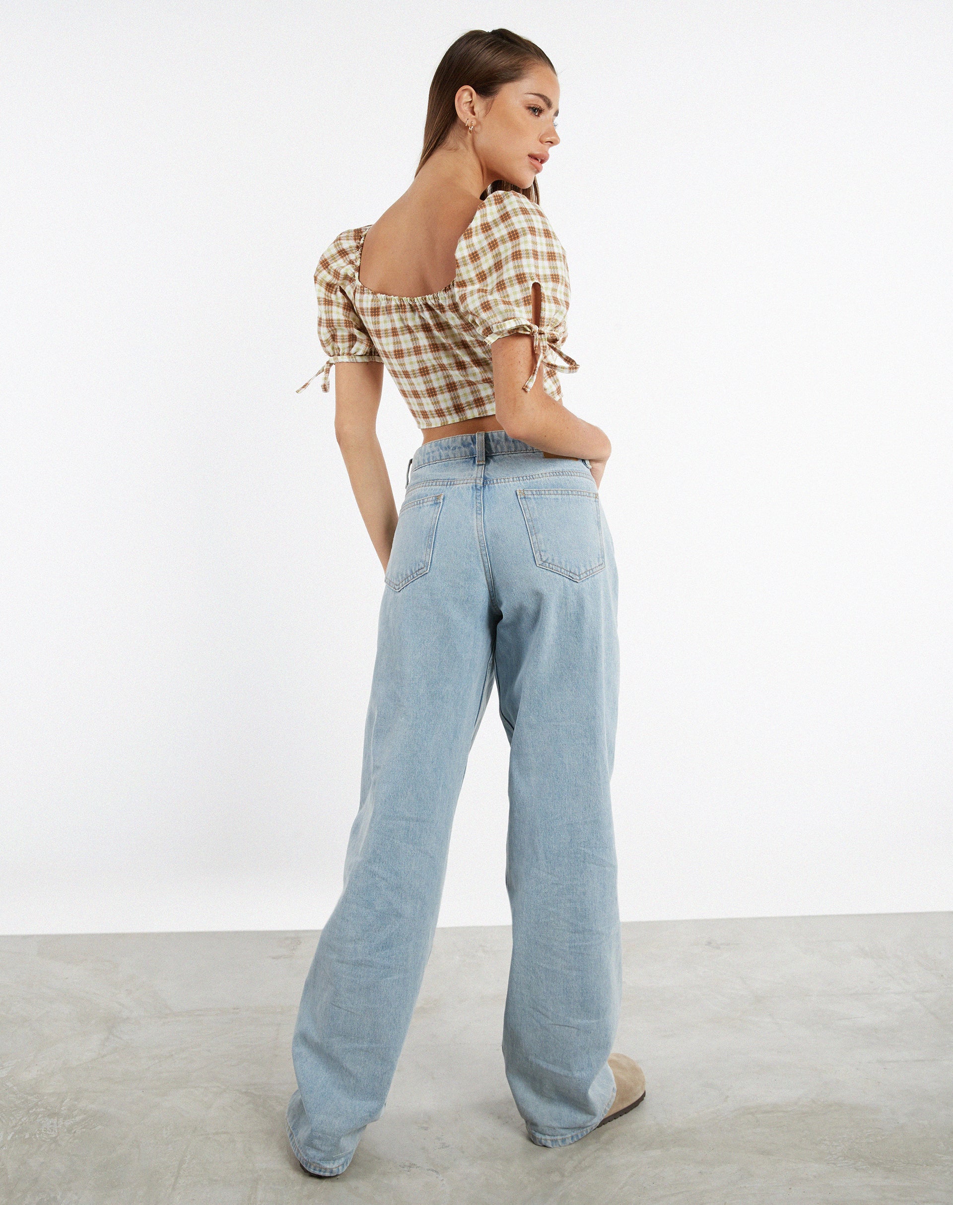 Image de MOTEL X JACQUIE Auri Crop Top in Yellow Brown Check
