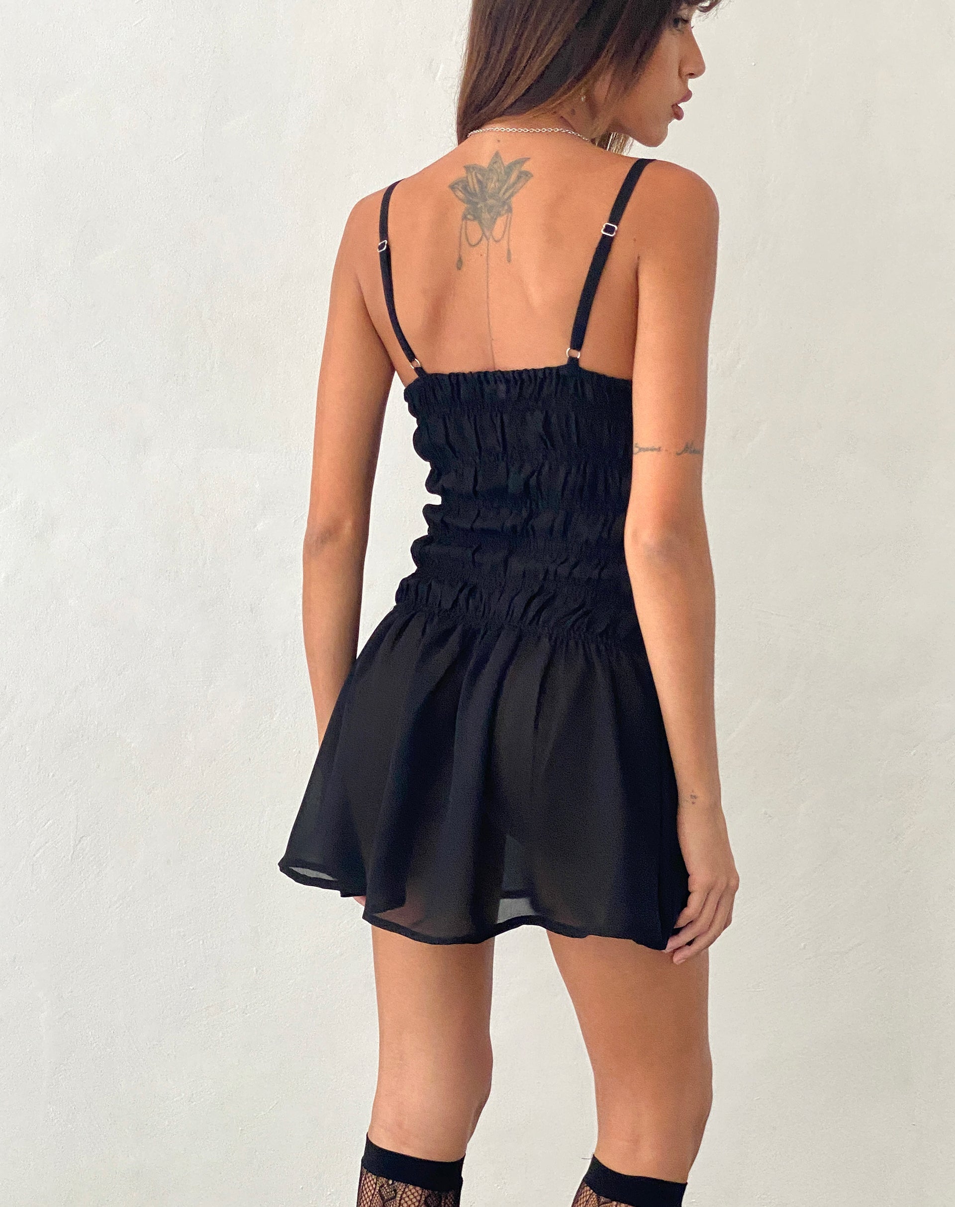 Image de Axely Mini robe froncée en mousseline Noir