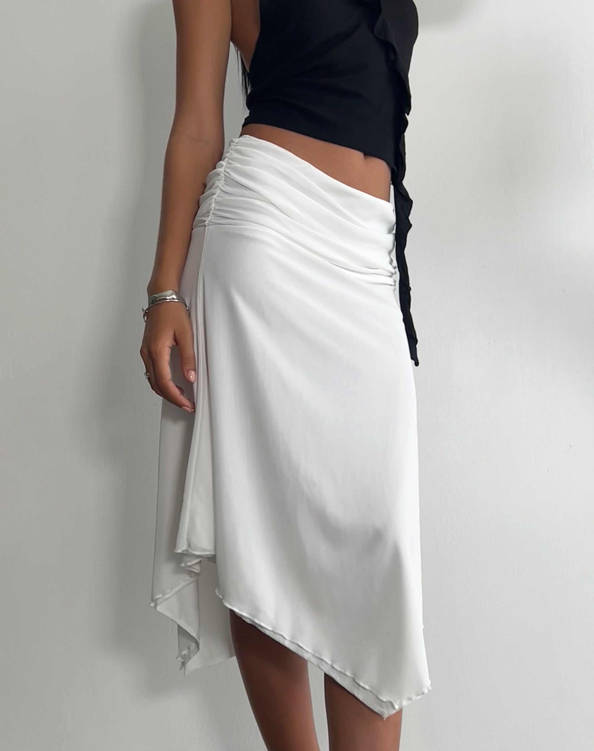 Image de Chenoa Midi Side Split Skirt in Ivory