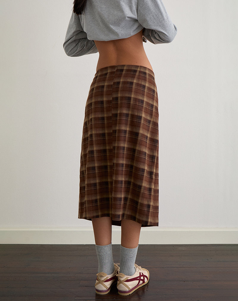 Image de Badria Midi Skirt in Tartan Brown Red