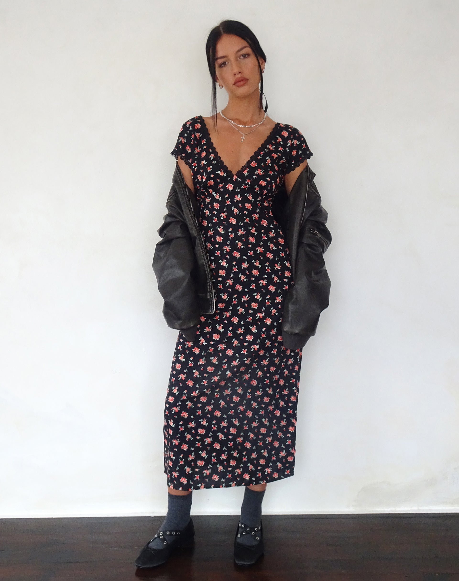 Image de Bahata Midi Dress in Flowing Rose Black