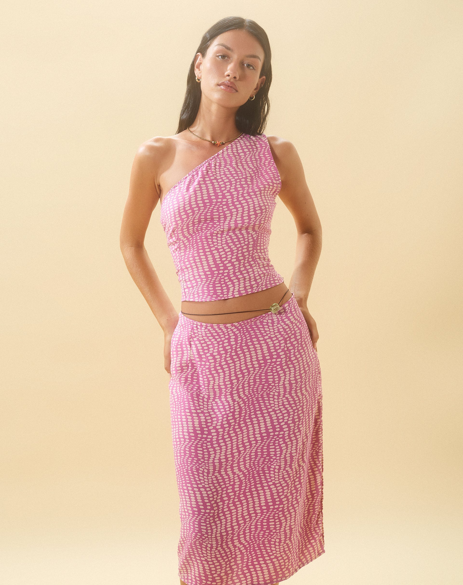 image de Harriet Midi Skirt in Wavy Polka Purple