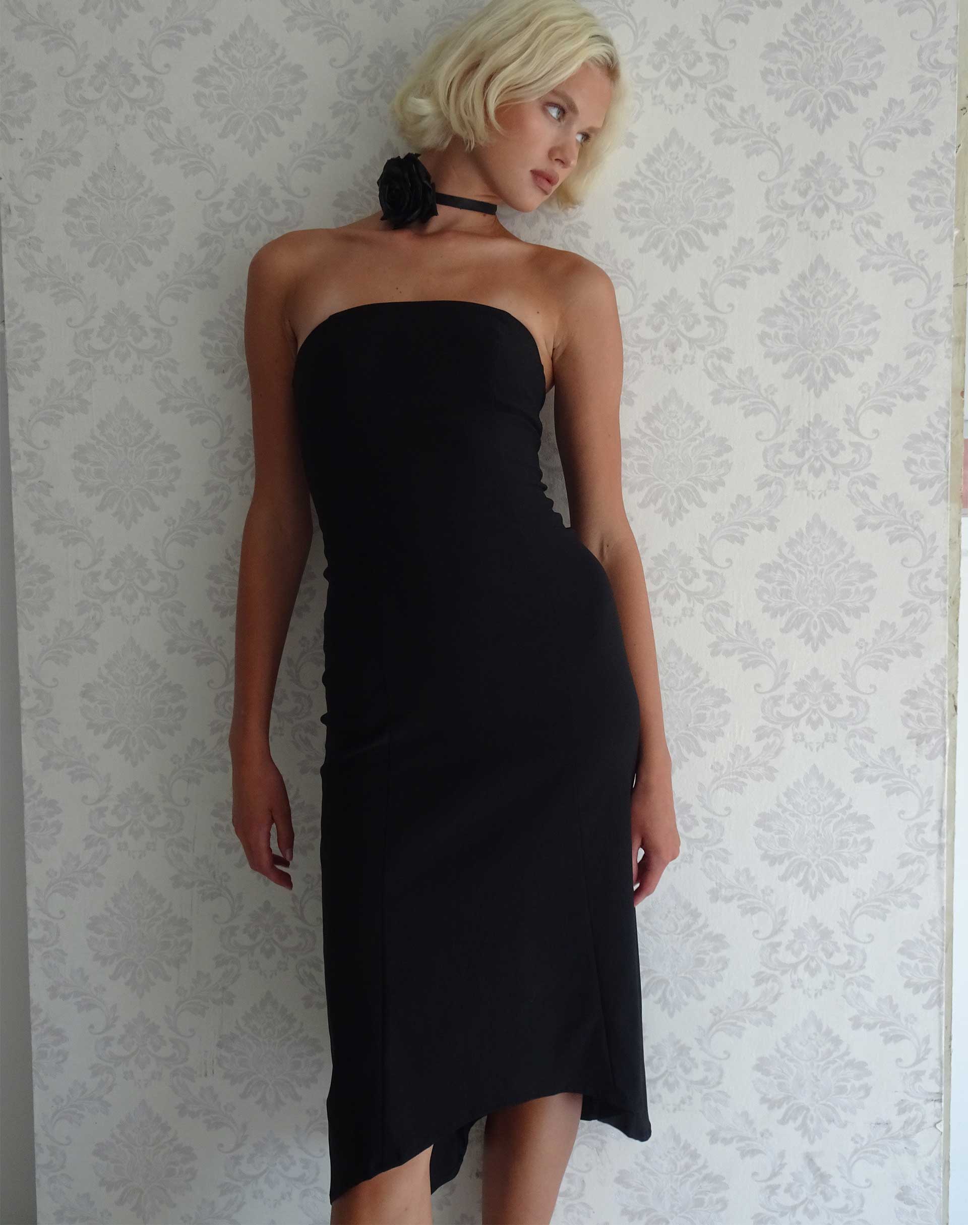 image de Bellini Bandeau Midi Dress in Black