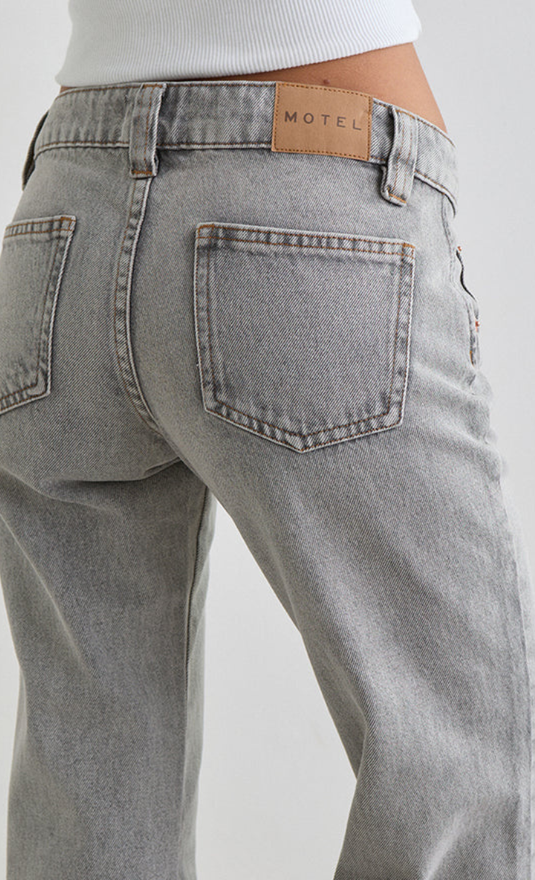 Bas de jambe à bascule Flare