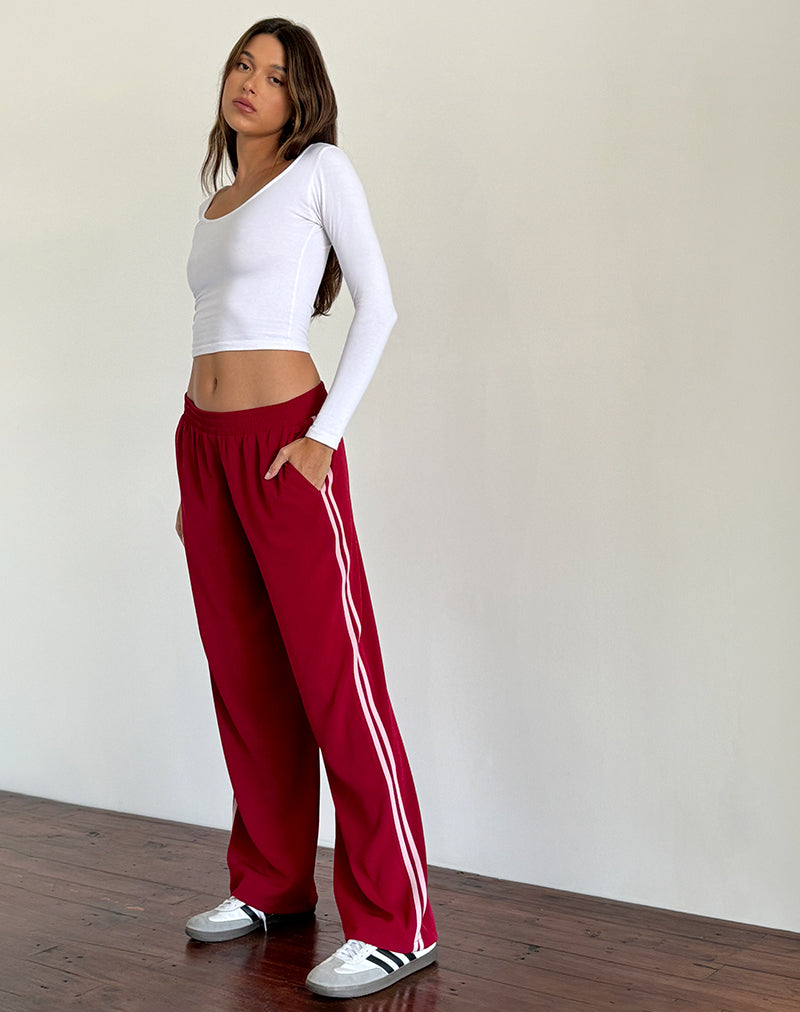 Pantalon large Bennett en rouge tailleur à rayures roses