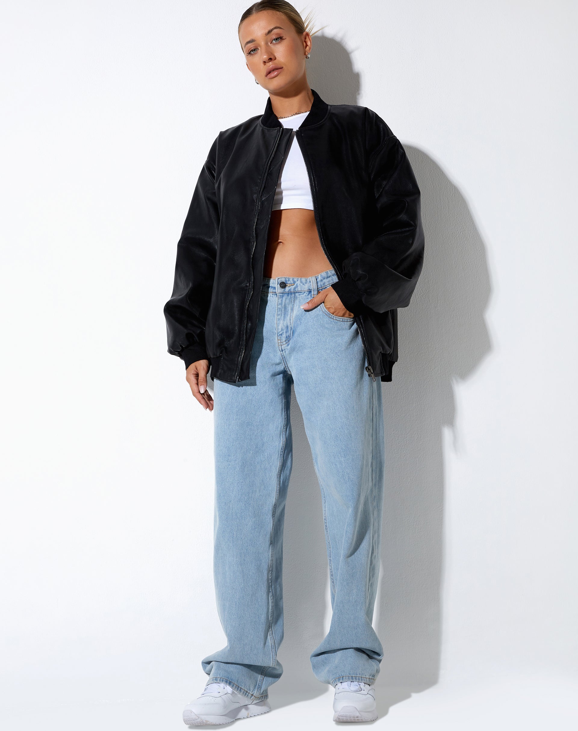 Image de la veste Benta en PU noir
