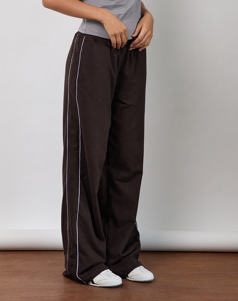 Jogger Benton en chocolat amer avec reliure violette