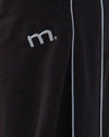 Noir avec passepoil gris foncé et broderie "M".