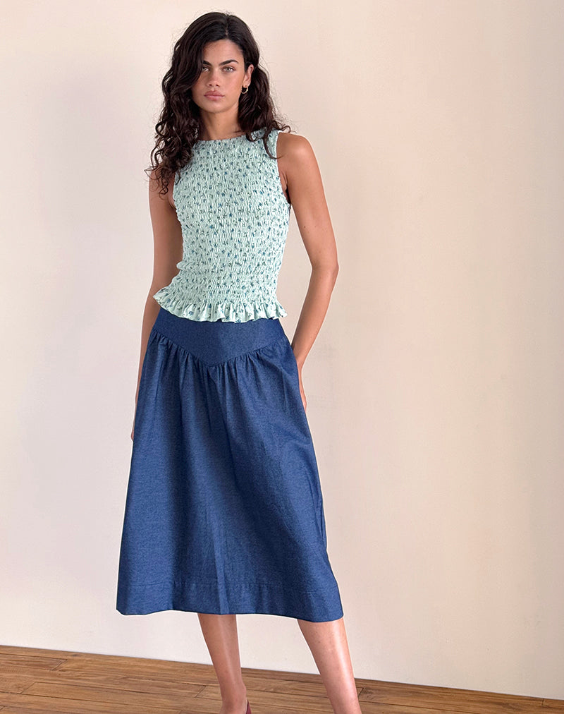 image de Birita Shirred Top in Pretty Petal Green
