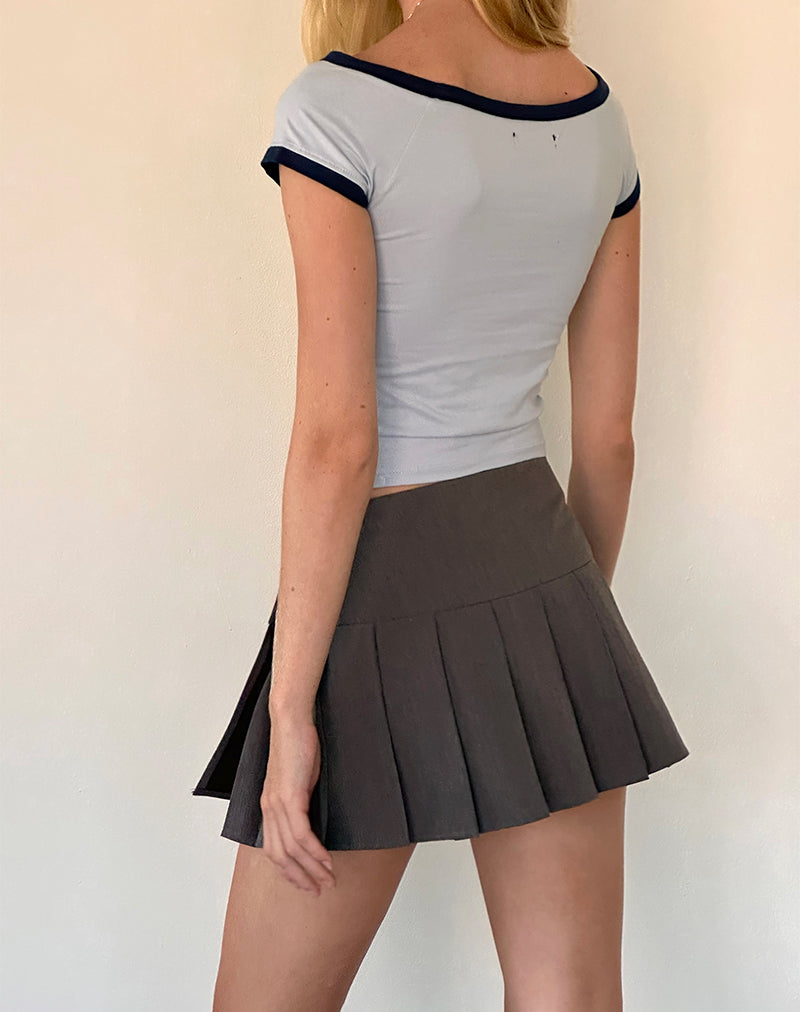 Image de Bitha Top en bleu poudre avec reliure marine